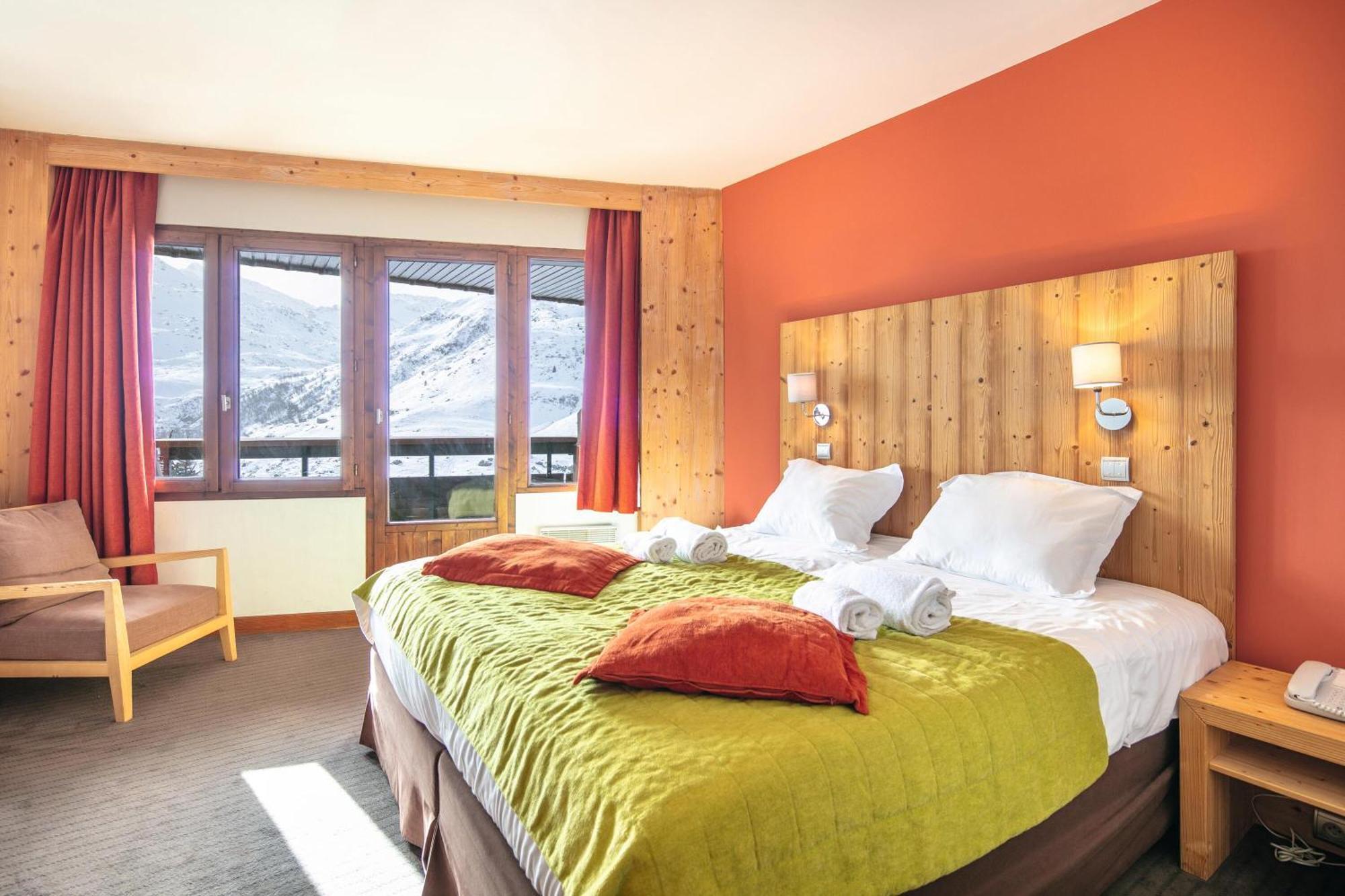 Hotel Les Menuires Les Bruyeres 客房 照片